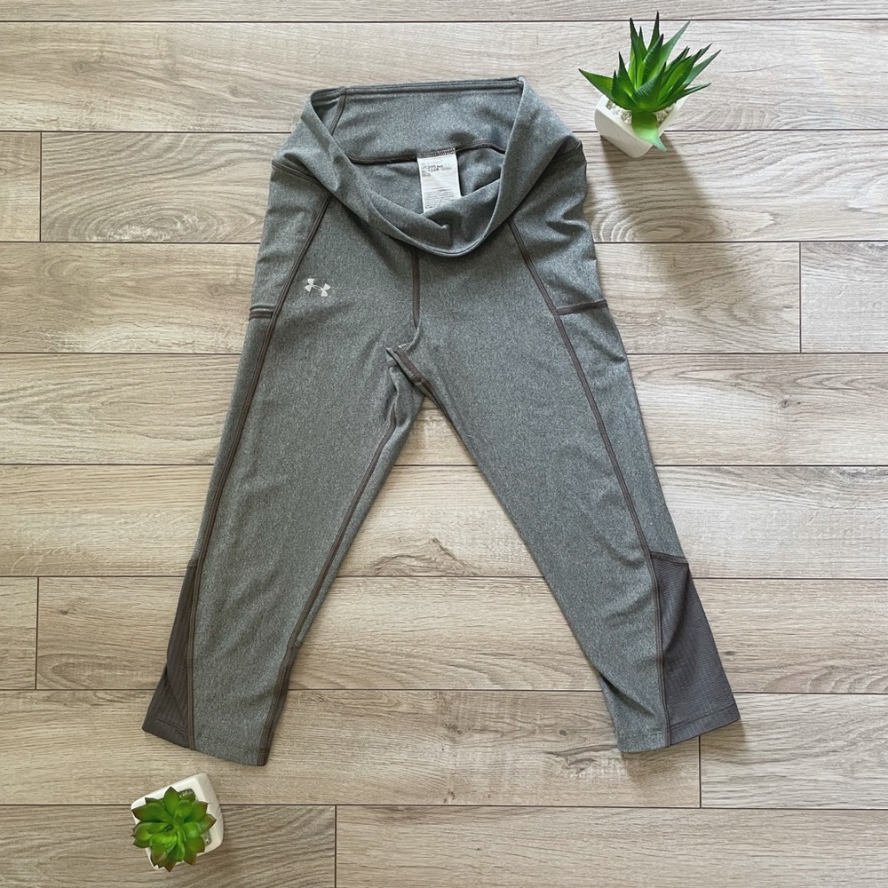 Under Armour | Cropped Leggings
